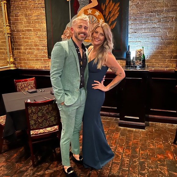 Lulu’s Green formal dress - Picture 2 of 5